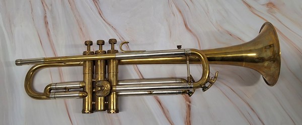 Lot 1338 - TRUMPET