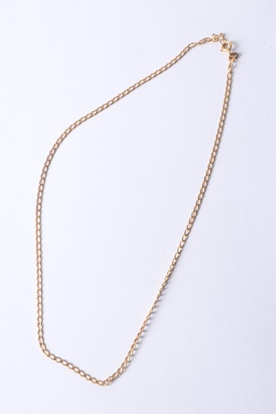 Lot 1056 - GOLD NECKLACE