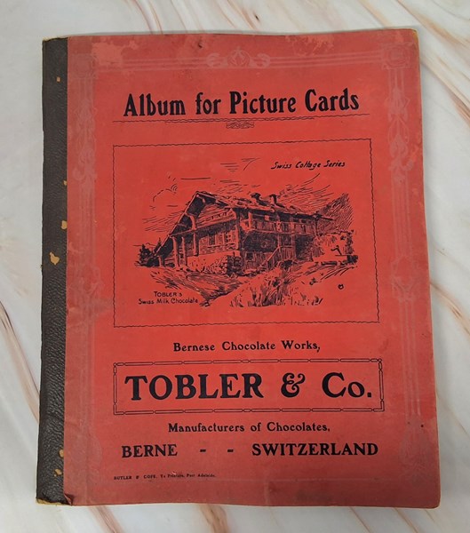 Lot 1295 - CHOCOLATE CARD ALBUM