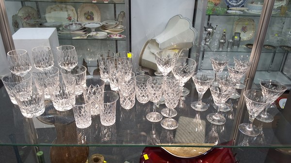 Lot 1370 - CRYSTAL DRINKWARE