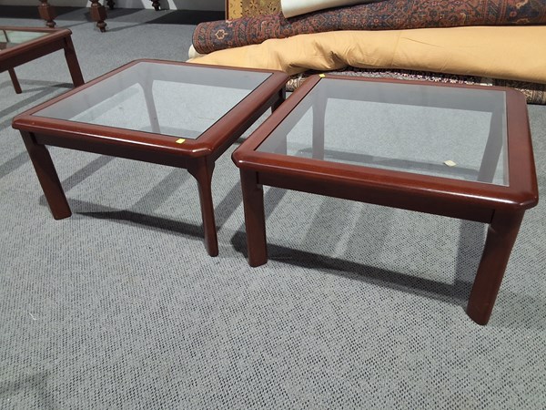 Lot 264 - COFFEE TABLES