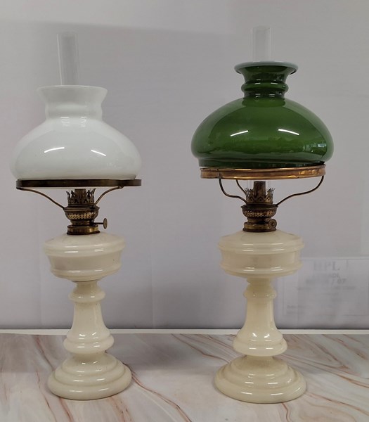 Lot 1430 - KEROSENE LAMPS