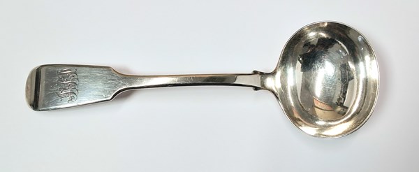 Lot 1086 - SILVER SAUCE LADLE