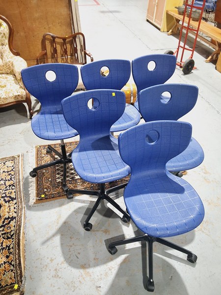 Lot 276 - SET OF PANTOMOVE-LUPO CHAIRS