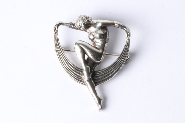 Lot 1098 - SILVER PENDANT/BROOCH