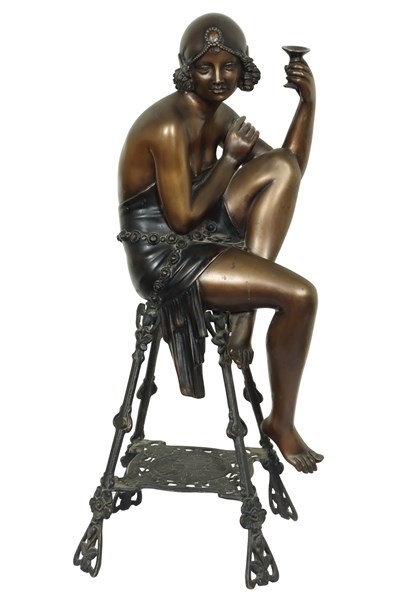 Lot 130 - BRONZE FIGURE