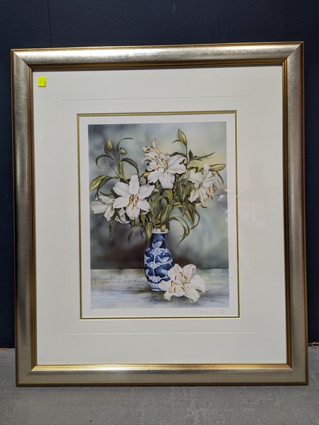 Lot 1503 - DIANA MITCHELL