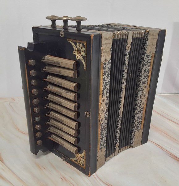 Lot 1231 - ACCORDION