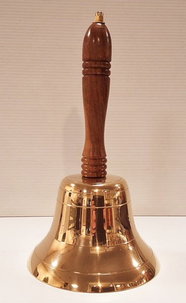 Lot 1131 - SCHOOL BELL