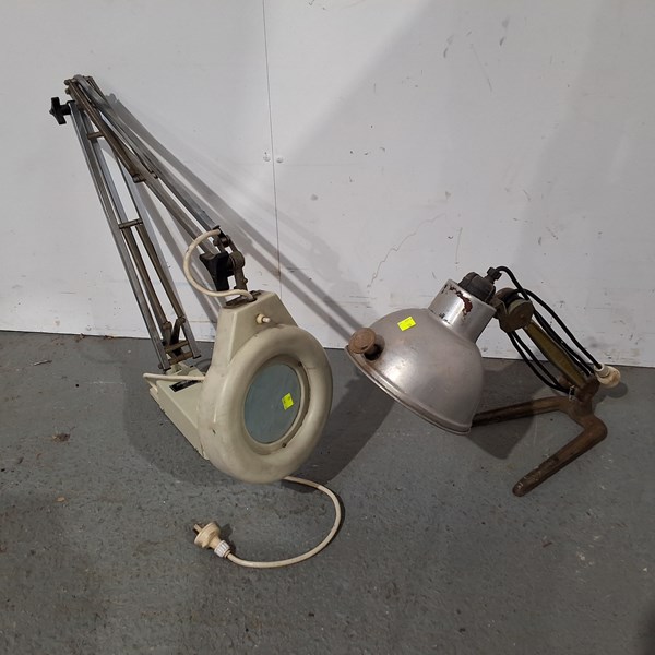 Lot 285 - WORK LIGHTS