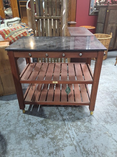 Lot 66 - SERVING TABLE