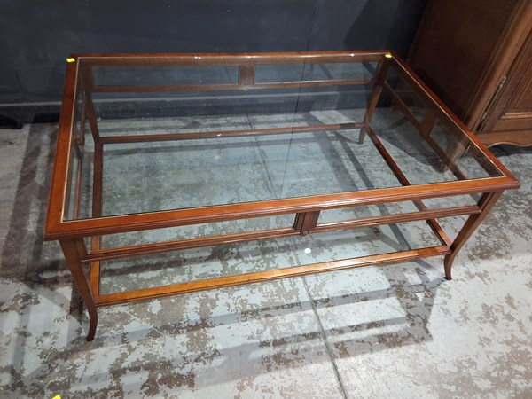 Lot 121 - SOFA TABLE