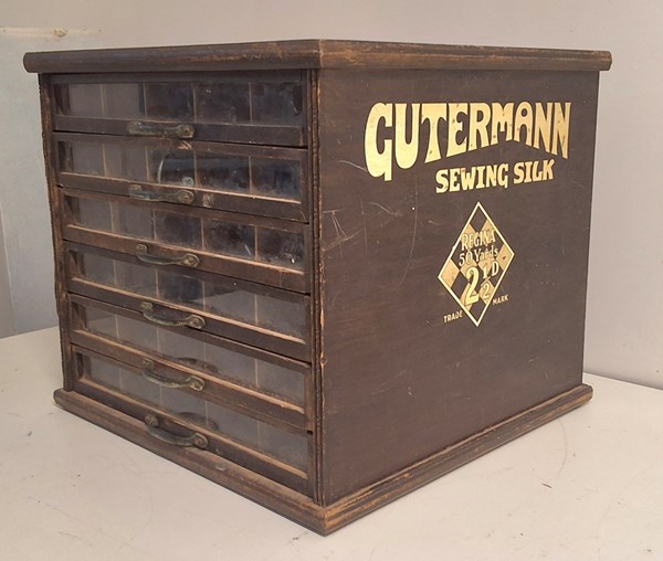 Lot 1320 - GUTERMANN DISPLAY CASE