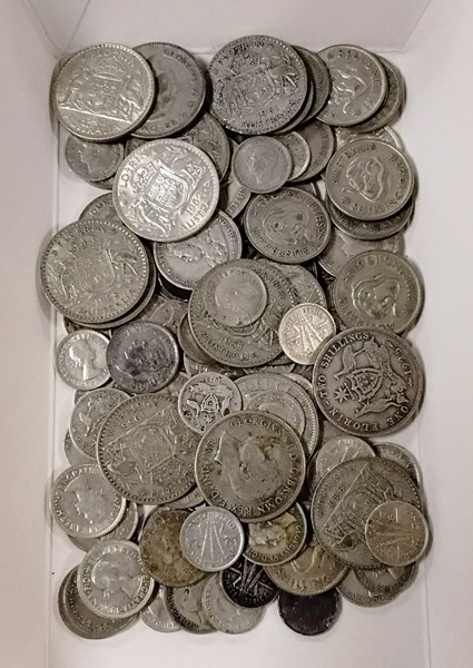 Lot 1036 - SILVER COINS