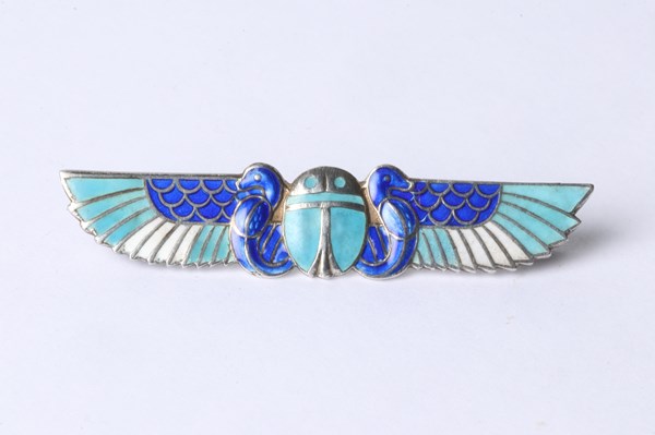 Lot 1006 - ENAMELLED BROOCH