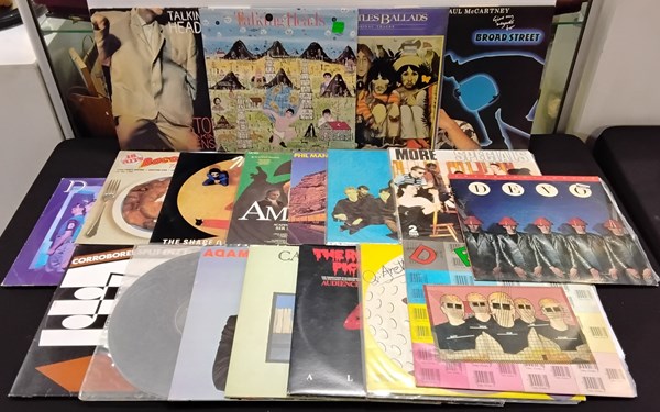 Lot 1214 - VINYL RECORDS