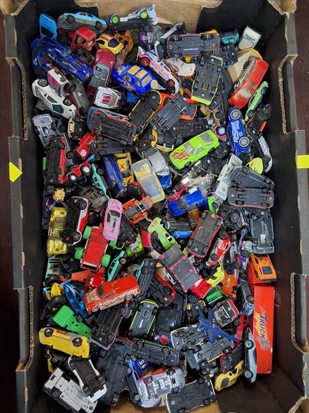 Lot 1193 - DIE CAST VEHICLES