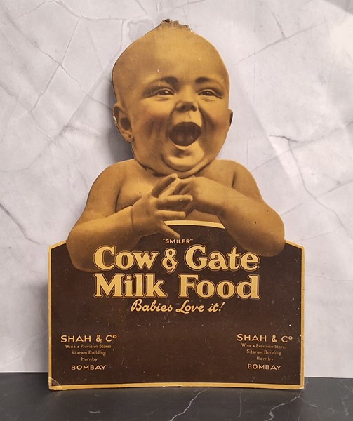 Lot 1056 - COW & GATE SHOP DISPLAY