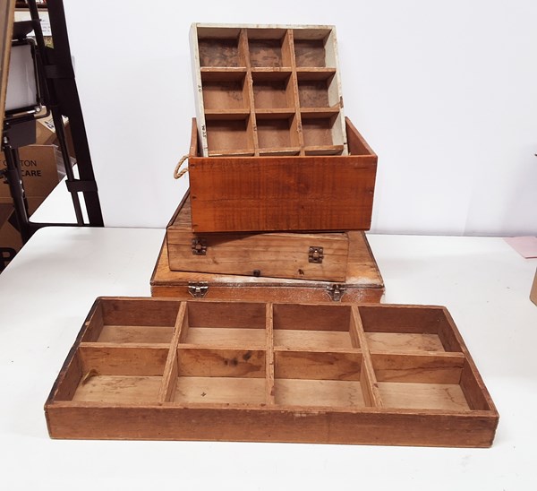 Lot 1407 - BOXES