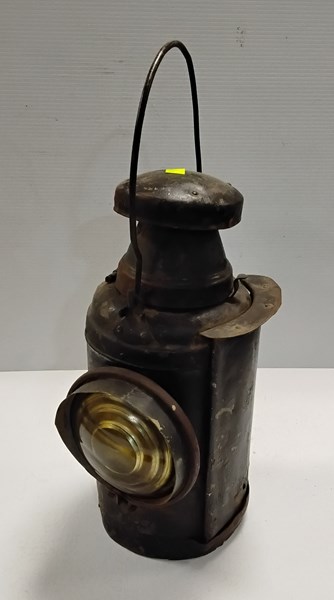 Lot 1240 - RAIL LAMP