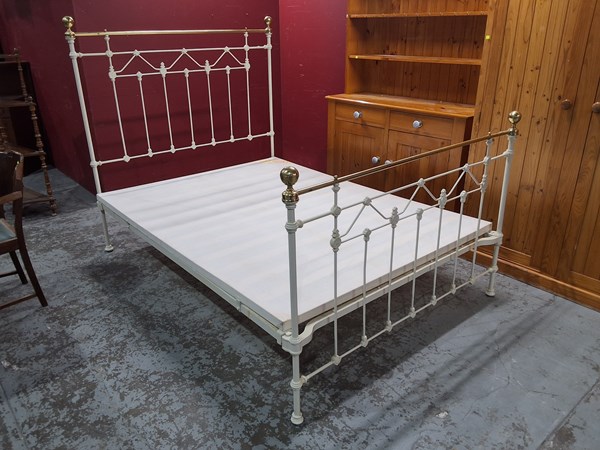 Lot 48 - CAST IRON BED