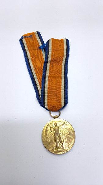 Lot 1020 - SERVICE MEDAL