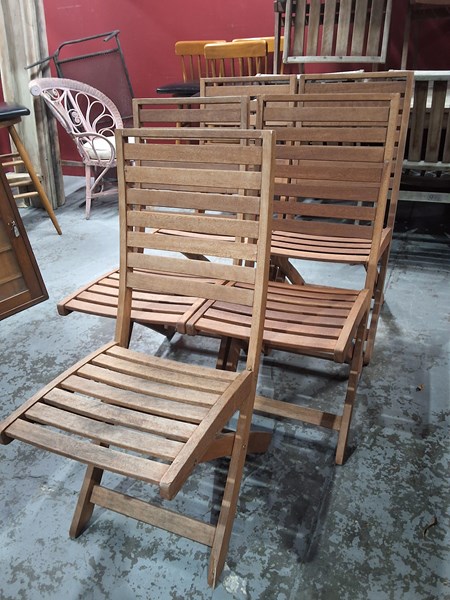 Lot 112 - GARDEN CHAIRS