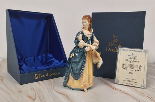 Lot 1124 - ROYAL DOULTON FIGURE