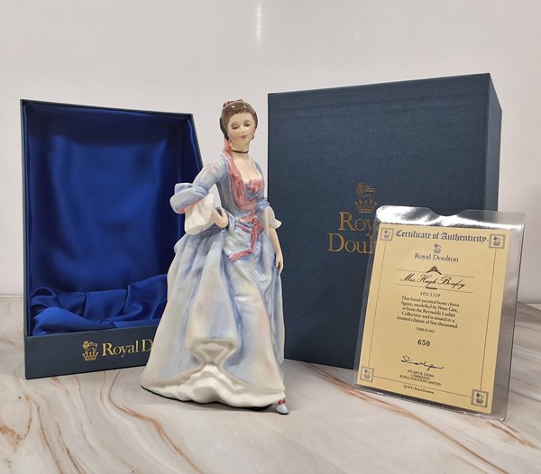 Lot 1128 - ROYAL DOULTON FIGURE