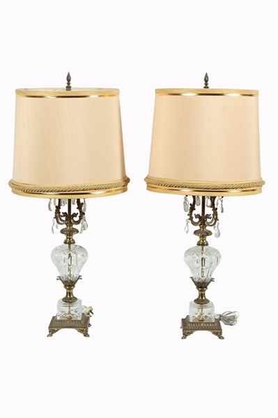 Lot 26 - PAIR OF TABLE LAMPS