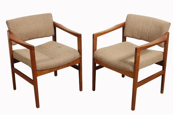 Lot 68 - PAIR OF CARVER CHAIRS