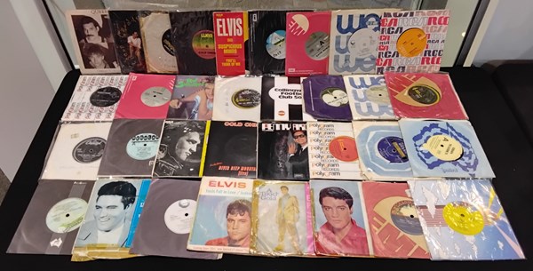 Lot 1192 - VINYL RECORDS