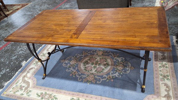 Lot 135 - DINING TABLE