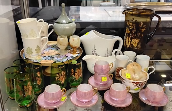 Lot 1283 - CHINA & GLASSWARE