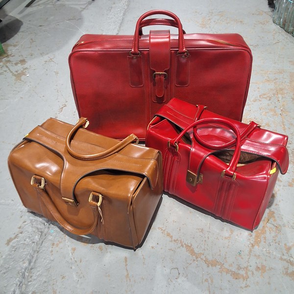 Lot 88 - LUGGAGE BAGS