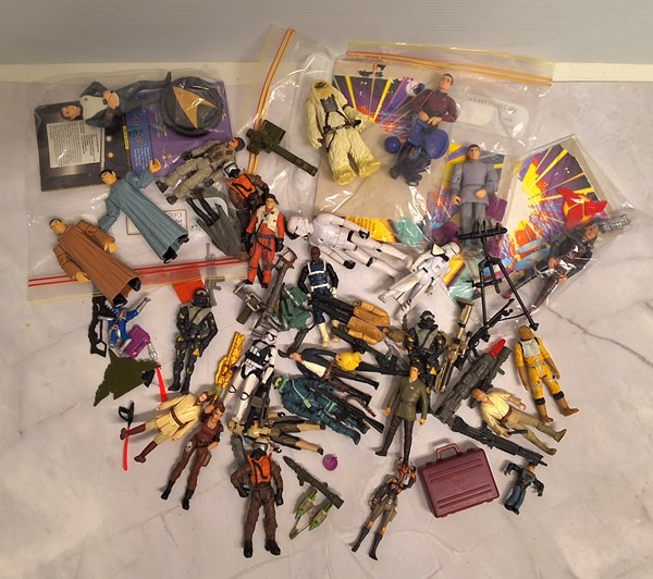 Lot 1187 - ACTION FIGURES