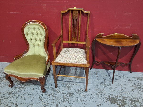 Lot 70 - ARTS AND CRAFTS FURNITURE