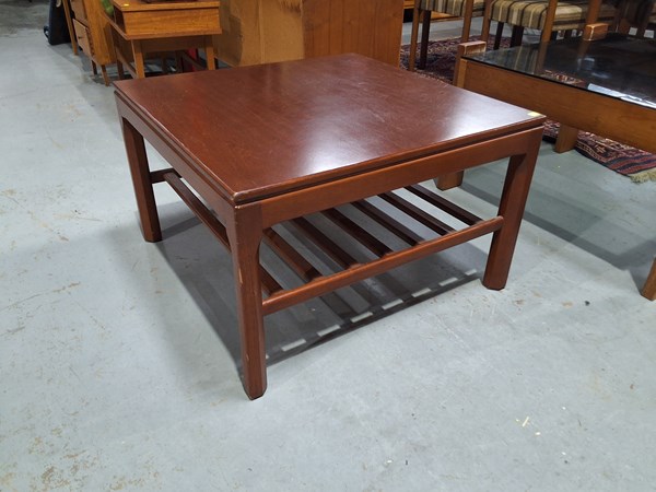 Lot 243 - COFFEE TABLE