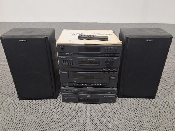 Lot 244 - STEREO SYSTEM