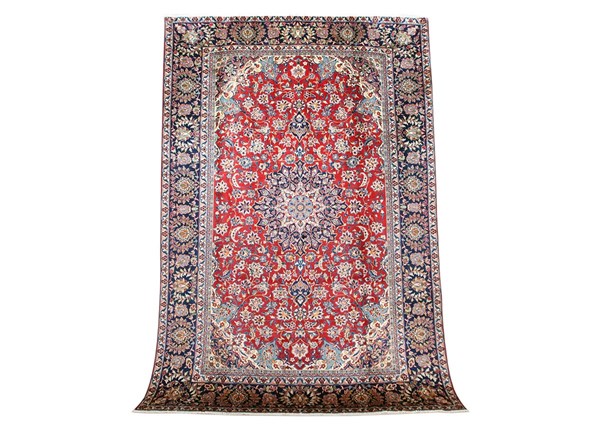 Lot 74 - ISFAHAN NAJAFABAD RUG