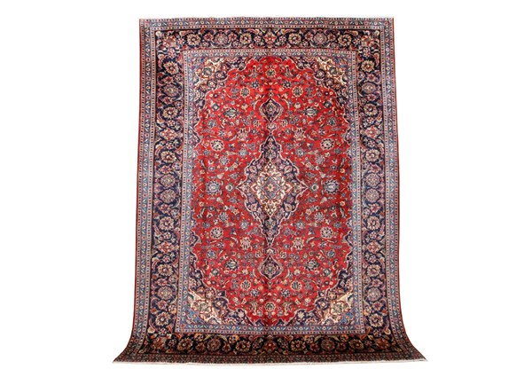 Lot 134 - KASHAN RUG