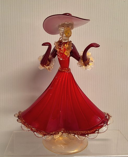 Lot 1161 - MURANO GLASS FIGURE