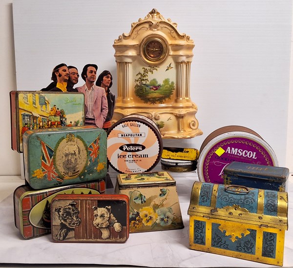 Lot 1295 - TINS AND COLLECTABLES