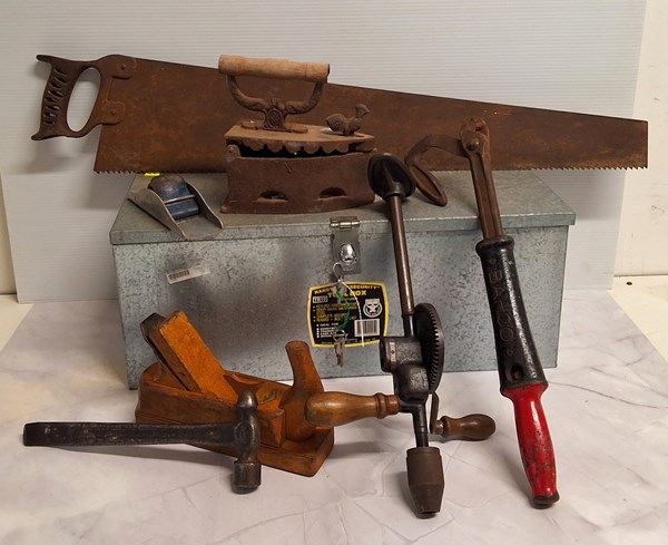 Lot 1348 - HAND TOOLS