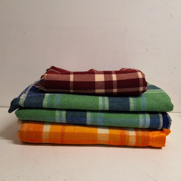 Lot 1335 - WOOLLEN BLANKETS