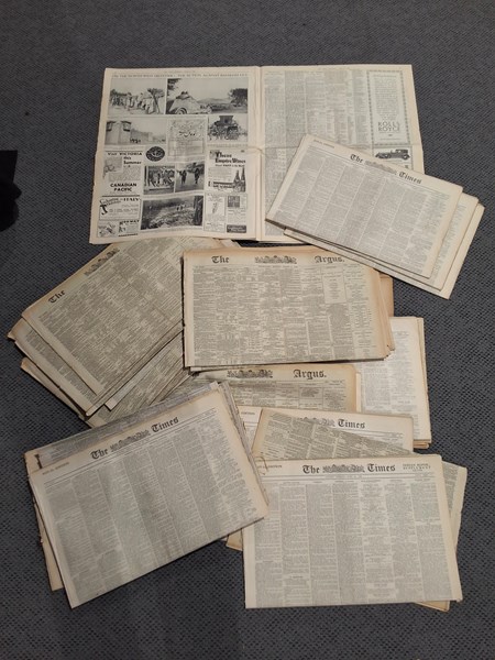 Lot 1232 - VINTAGE NEWSPAPERS