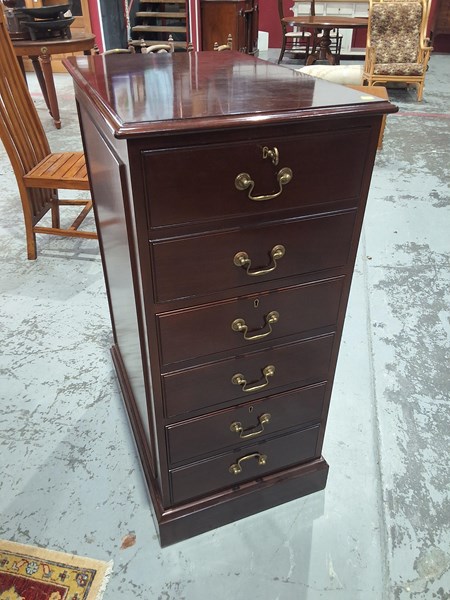 Lot 106 - FILING CABINET