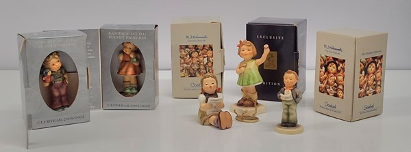 Lot 1349 - GOEBEL HŬMMEL FIGURES