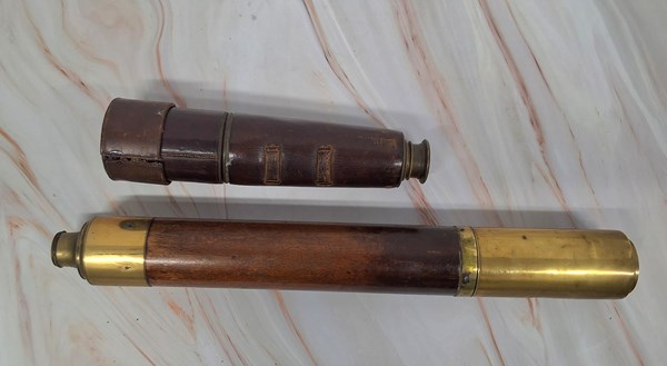 Lot 1135 - 19TH CENTURY TELESCOPES