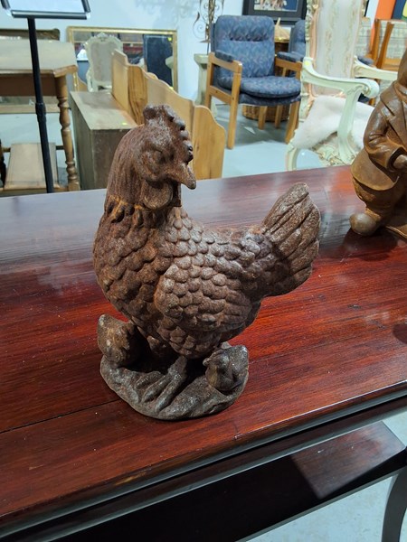 Lot 247 - CHICKEN ORNAMENT